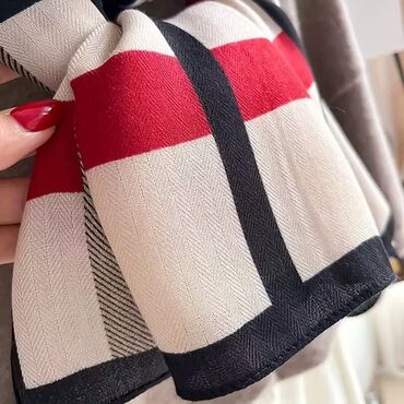 Šalovi: Ženski šal

Cena 1600din
Poručuje se,isporuka za nekoliko dana — 1