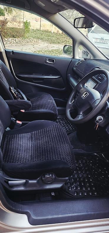 w210 210: Honda Stream: 2001 г., 1.7 л, Автомат, Бензин, Минивэн — 7