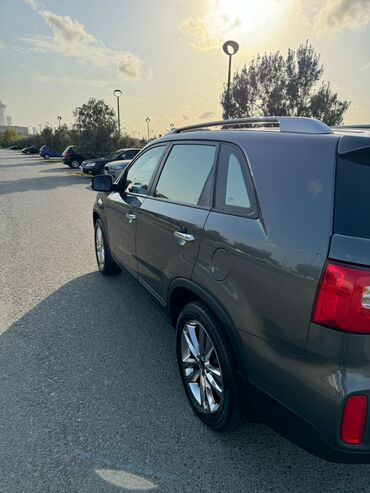 Hyundai: Hyundai : 0.2 l | 2014 il Ofrouder/SUV — 10