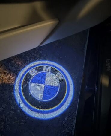 qosqu qiymetleri: 2 ədəd LED Avtomobil Loqosu Bmw projector isigi