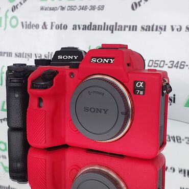 sony hd kamera: Sony A7 III. Body Məhsul demək olar yenidir xaricdən gəlmə maldır