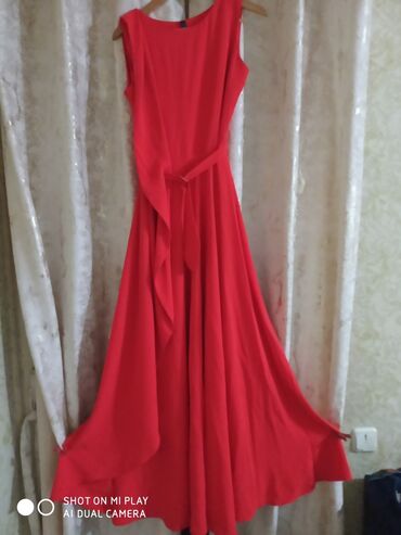 шикарное вечернее красное платье: Вечернее платье, А-силуэт, Длинная модель, Шелк, Без рукавов, 3XL (EU 46)