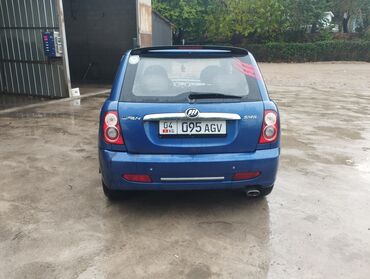 LIFAN: LIFAN Smily: 2012 г., 1.3 л, Механика, Бензин, Хэтчбэк