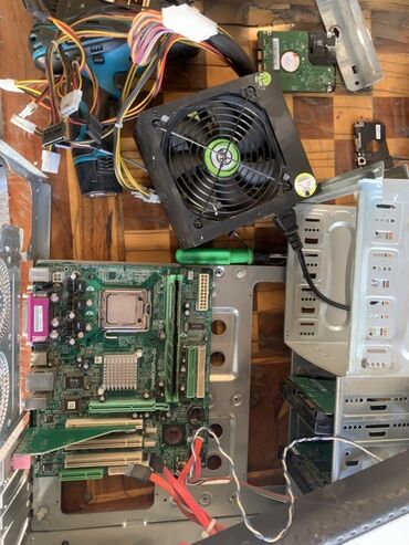 купить комплект материнская плата процессор память: Набор комплектующих для настольного ПК Состав по фото: - Корпус