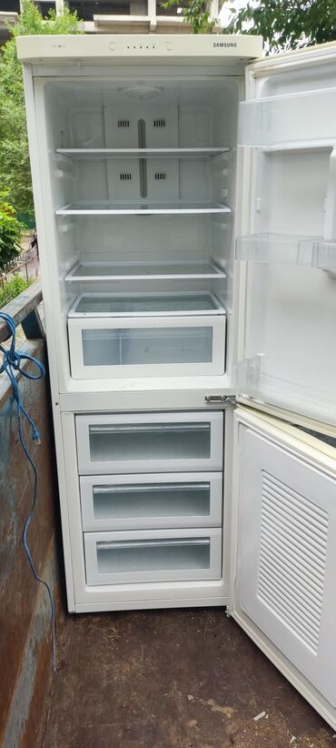 холодильник для кухни: Холодильник Samsung, Б/у, Side-By-Side (двухдверный), No frost, 60 * 180 * 50 at lalafo.kg холодильник для кухни: Холодильник Samsung, Б/у, Side-By-Side (двухдверный), No frost, 60 * 180 * 50