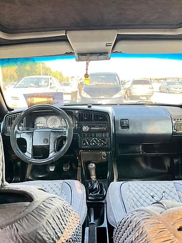 volk racing: Volkswagen Passat: 1993 г., Механика, Бензин, Седан — 6