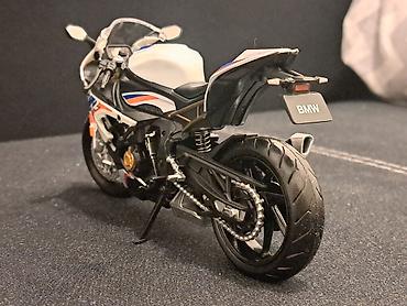 Figurice i makete: BMW S1000RR 2020 1:12 - NOVO NOVO! Vrhunski odradjen model na lalafo.rs — 12 Figurice i makete: BMW S1000RR 2020 1:12 - NOVO NOVO! Vrhunski odradjen model — 12