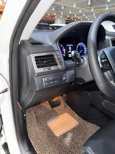Ssangyong: Ssangyong Rexton: 2019 г., 2.2 л, Автомат, Дизель, Внедорожник — 4
