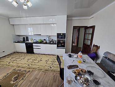 Продажа коттеджей и домов: Продаётся дом 7 комнат, 9 соток, центральная канализация. центрайльный — 10