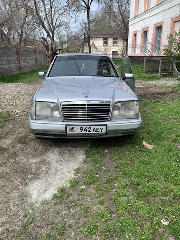 бишкек продажа авто: Mercedes-Benz W124: 1993 г., 2.2 л, Механика, Бензин, Седан