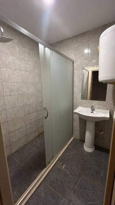 Uzunmüddətli kirayə mənzillər: Həzi Aslanov metrosuna 7 deq mesafədə yerlesənQaya restoranına — 6