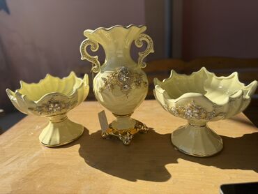 Vazalar: Vaza dəsti, Keramika — 8