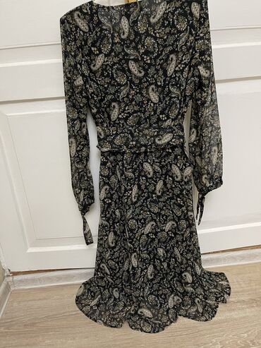 Kokteyl donlar: Platye. Novoe. Razmer M — 2