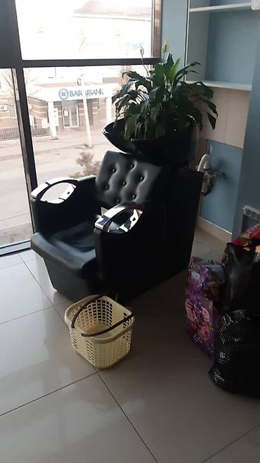 Другое оборудование для салонов красоты: Продается салонная мебель. Недорого. Мойка 1шт 19000с Кресла 3шт — 3