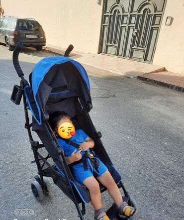 Beşiklər: Kalyaska 40 azn yaxsi veziyyetdedi prablemi yoxdu yatili hem oturulu