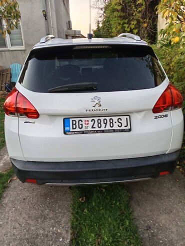 Peugeot: Peugeot 2008: 1.2 l | 2017 г. 200000 km — 2