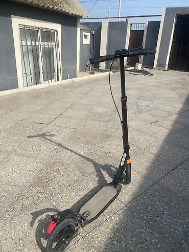 suzuki moped: Şəhər içi gediş üçün yığcam və rahat skuter. Xüsusiyyətlər: - — 2