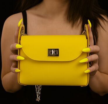 armani exchange torbe: Shoulder bag, Handmade, Material: Leather at lalafo.rs armani exchange torbe: Shoulder bag, Handmade, Material: Leather