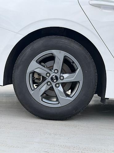 кызыл кия кыз: Kia K5: 2020 г., 2 л, Автомат, Бензин, Седан — 6