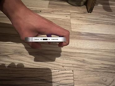 Apple iPhone: IPhone 14, Б/у, 128 ГБ, 78 % — 4