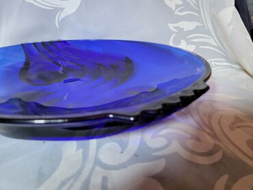 Ostalo posuđe: Kobaltno nov plav tanjir za na sto,90te.Luminarc Francuska. Nov — 13