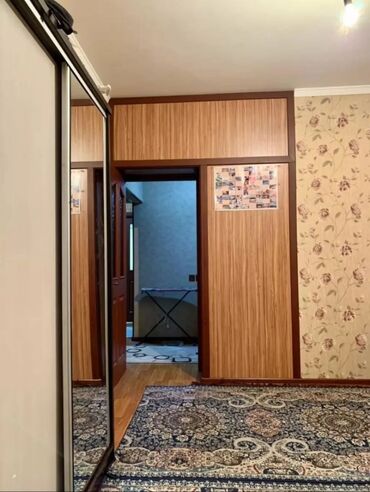 снять квартиру в заре: 3 комнаты, 88 м², 105 серия, 1 этаж, Косметический ремонт