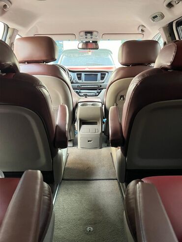 Kia: Kia Carnival: 2018 г., 2.2 л, Автомат, Дизель, Минивэн — 9
