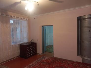Долгосрочная аренда домов: 42 м², 1 комната, Бронированные двери, Евроремонт, Парковка
