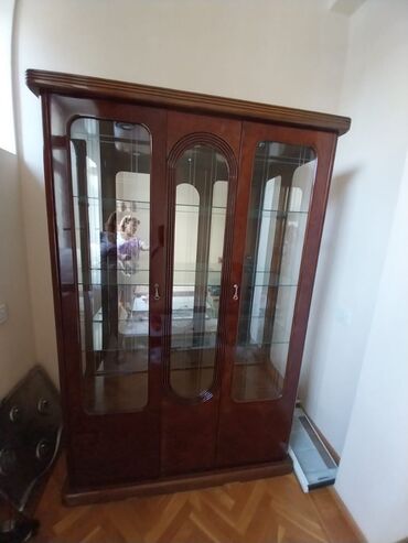 стол трюмо: Трюмо