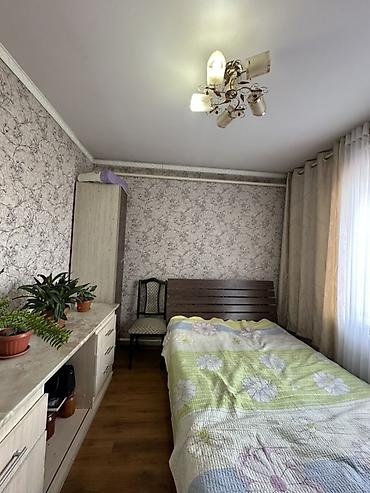 Продажа коттеджей и домов: 📍 В Сокулуке ( верхняя зона ) продаётся дом на участке 4 сотки. 🏡Дом — 4