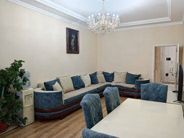 qara qarayevde yeni tikililer: 3 otaqlı, Yeni tikili, m. Qara Qarayev, 110 kv. m