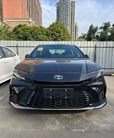 corolla 2016: Toyota Camry: 2026 г., 2 л, Автомат, Гибрид, Седан — 1