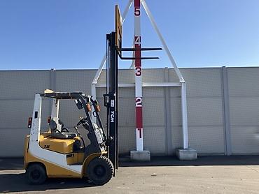 Погрузчики: Погрузчик, Isuzu, 2025 г., Колесный, Вилочный — 10