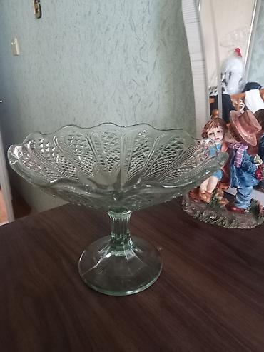 Qedimi ayaqlı meyve qabı. 12 manat lalafo.az -da Qedimi ayaqlı meyve qabı. 12 manat
