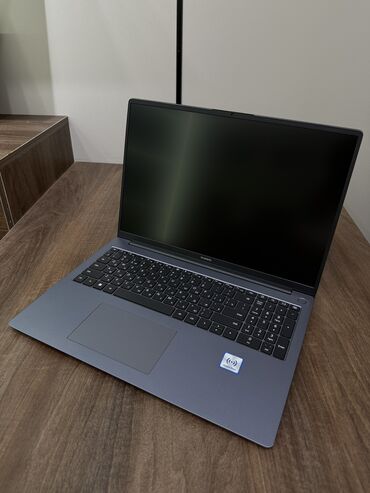 фены с расческой: Ультрабук, Huawei, 8 ГБ ОЗУ, Intel Core i5, 16 ", Новый, Для несложных задач, память SSD