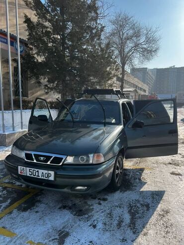 Daewoo: Daewoo Nexia: 2005 г., 1.6 л, Механика, Бензин, Седан