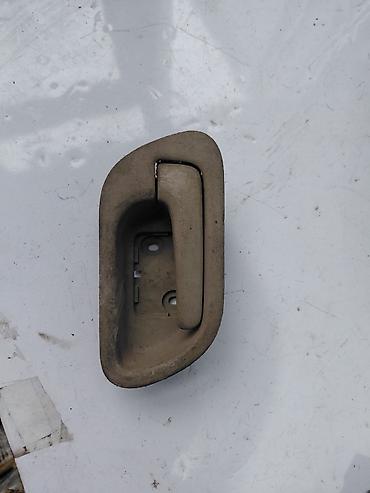 wagon: Передняя правая дверная ручка Дверная ручка Honda Б/у, Оригинал — 1