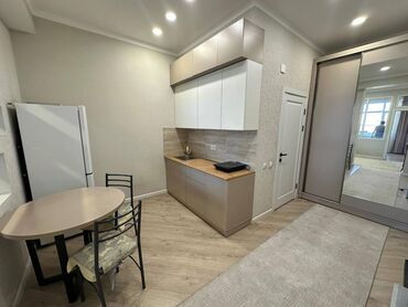 Продажа квартир: 1 комната, 36 м², 1 этаж, Евроремонт