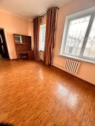 Долгосрочная аренда домов: 300 м², 7 комнат — 3