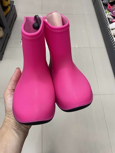 Gumene čizme: Gumene čizme, Veličina - 19 na lalafo.rs — 5 Gumene čizme: Gumene čizme, Veličina - 19 — 5