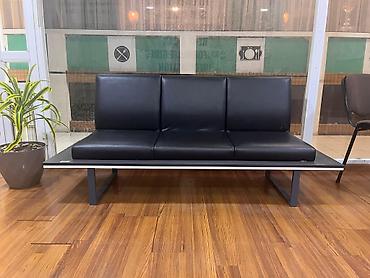 Ofis mebeli: Elim yandida Ofis mebelleri satilir. Hamisinda ala bilersiz tek tek — 1