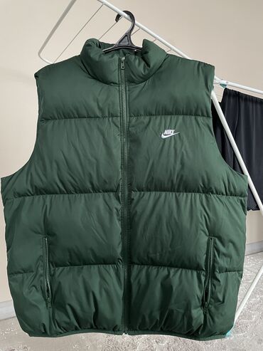 Куртки: Мужская куртка, XL (EU 42), Nike, Б/у, цвет - Зеленый, Самовывоз