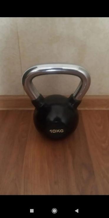 idman daşı: 10 kq kettlebell - Çəkisi: 10 KG (korpus üzərində qeyd olunub) - — 1