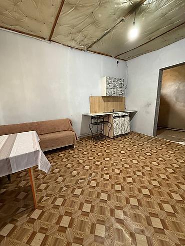 Продажа коттеджей и домов: Срочно продаю дом! Город Бишкек, Свердловский район ж/м Восток ( — 15