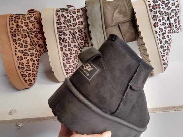 Ugg obuća: 38 — 2