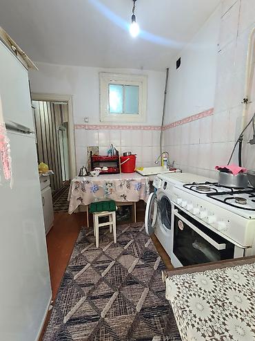 Продажа квартир: 2 комнаты, 45 м², Хрущевка, 1 этаж, Старый ремонт — 9