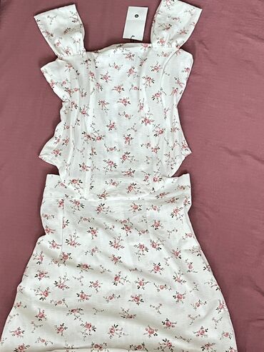 вечернее роскошное платье: 🌸 Продам новый летний комплект (двойка) 🌸 Очень красивый и