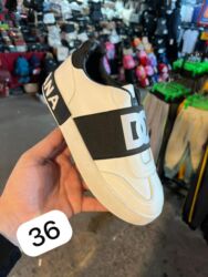 Women's Sneakers and athletic shoes: Bu modellərin hər birindən 1 razmer qalıb, Ona görə münasib qiymətə — 6