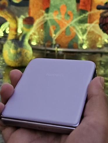 mi: Xiaomi, Mi Mix Flip, Б/у, 256 ГБ, цвет - Фиолетовый, 2 SIM — 3