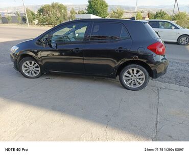 Toyota: Toyota Auris: 2009 г., 1.6 л, Робот, Бензин, Хетчбек